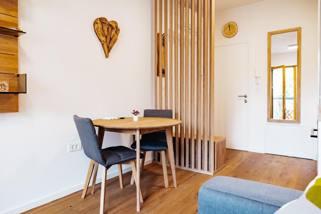 Woody - Comfy Apartment In Siska Ljubljana Exterior photo