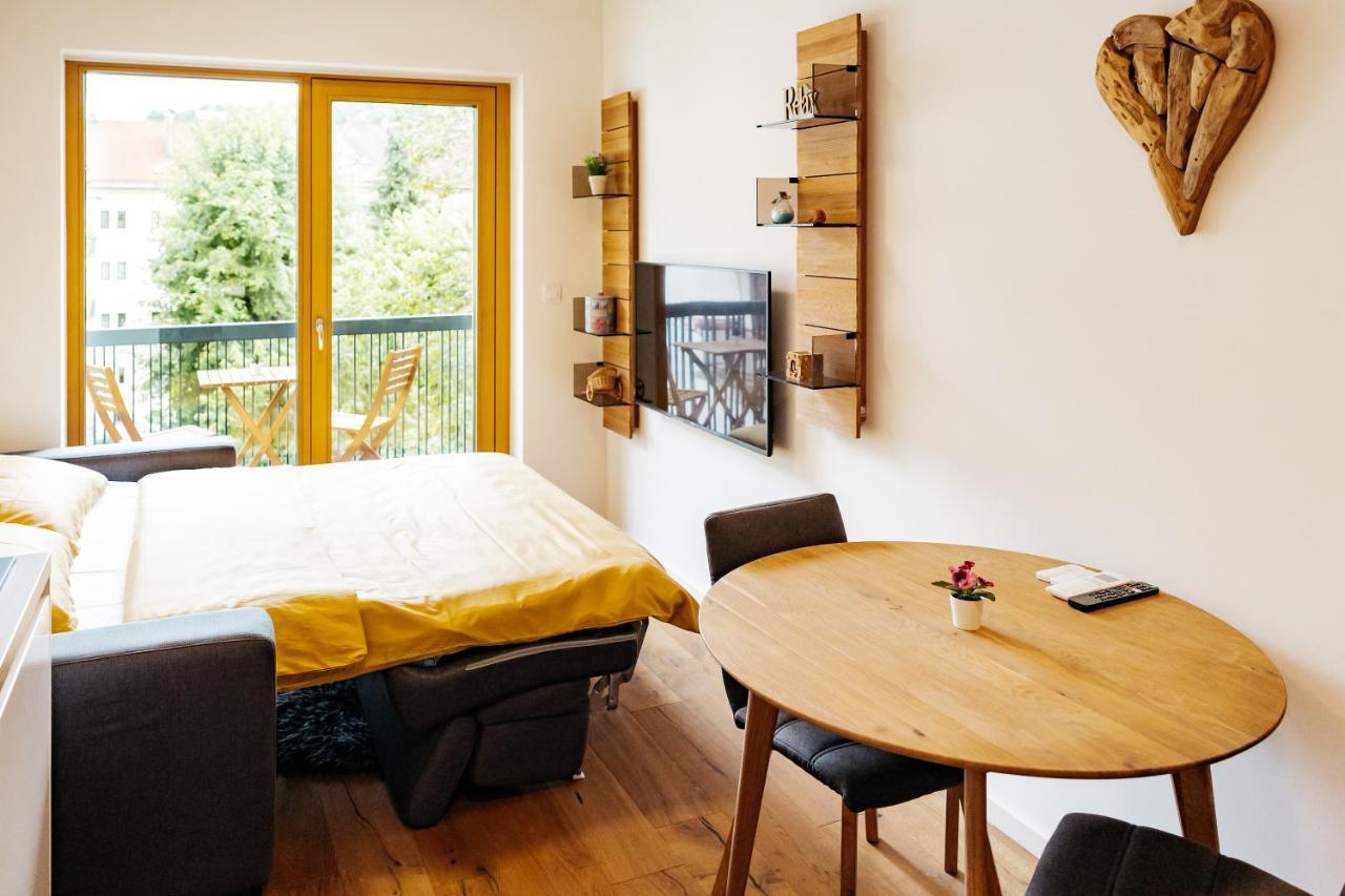 Woody - Comfy Apartment In Siska Ljubljana Exterior photo